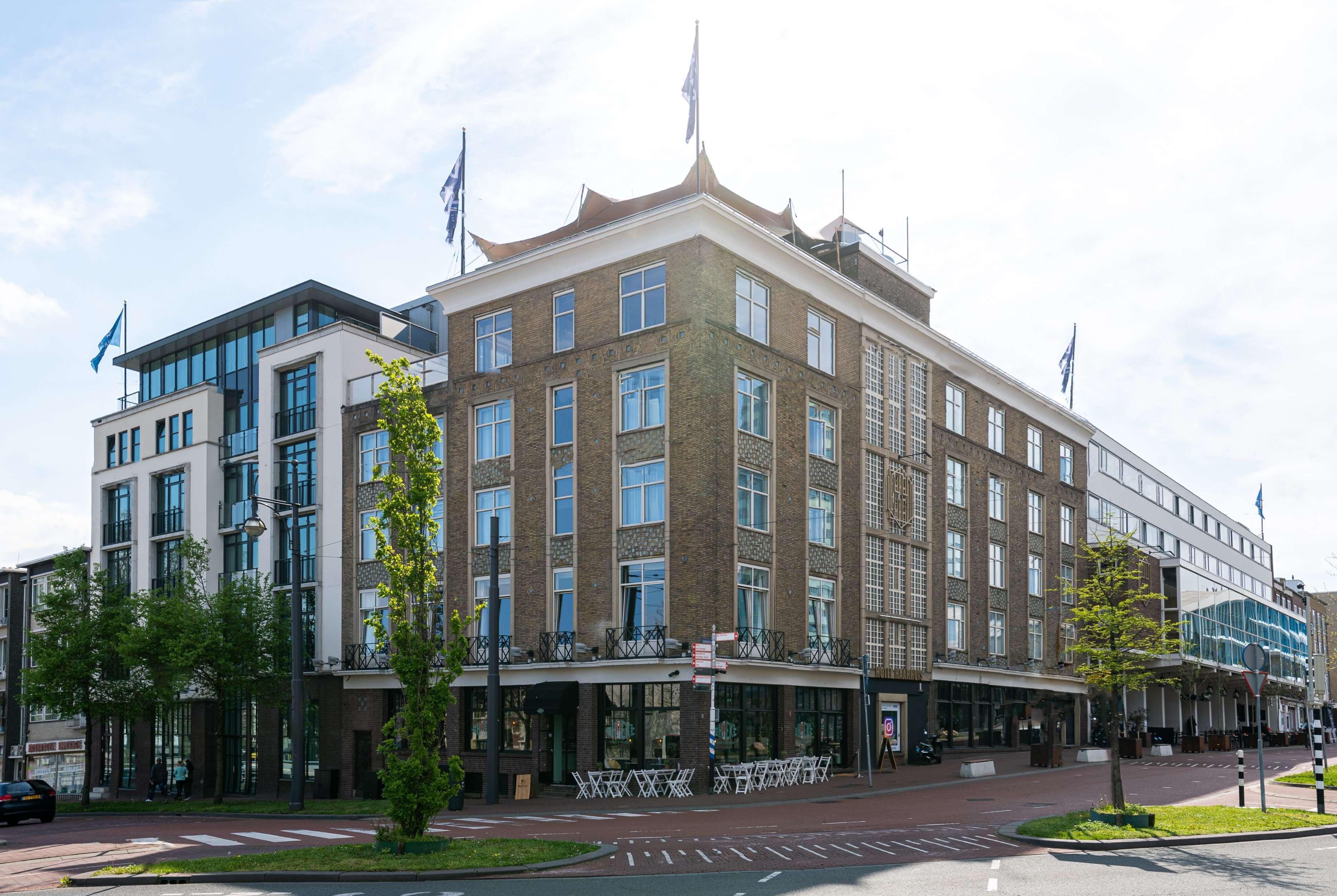 哈尔霍斯贝斯特韦斯特Plus酒店 阿纳姆 外观 照片 The former department store 'De Bijenkorf' in Hoorn